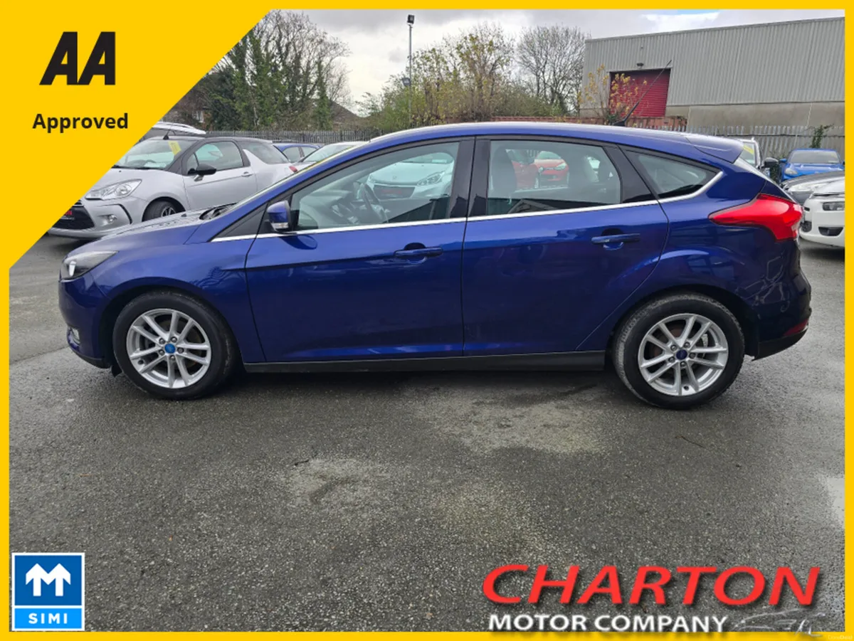 Ford Focus 1.0 ECOBOOST ZETEC 125PS 5DR T - Image 5