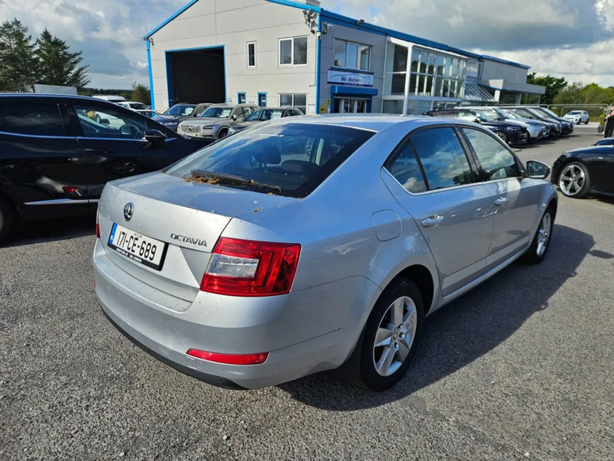Skoda Octavia Ambition 1.0tsi 115HP 4DR - Image 2