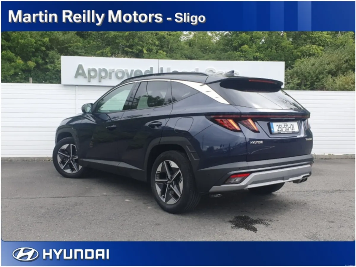 Hyundai Tucson Executive Plus 2-Tone - Image 3