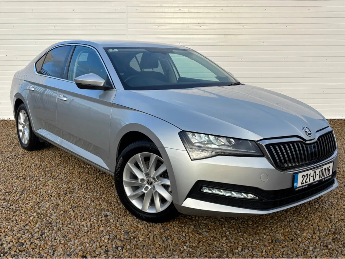 Skoda Superb AMBITION 2.0 TDI 150HP 5DR - Image 1