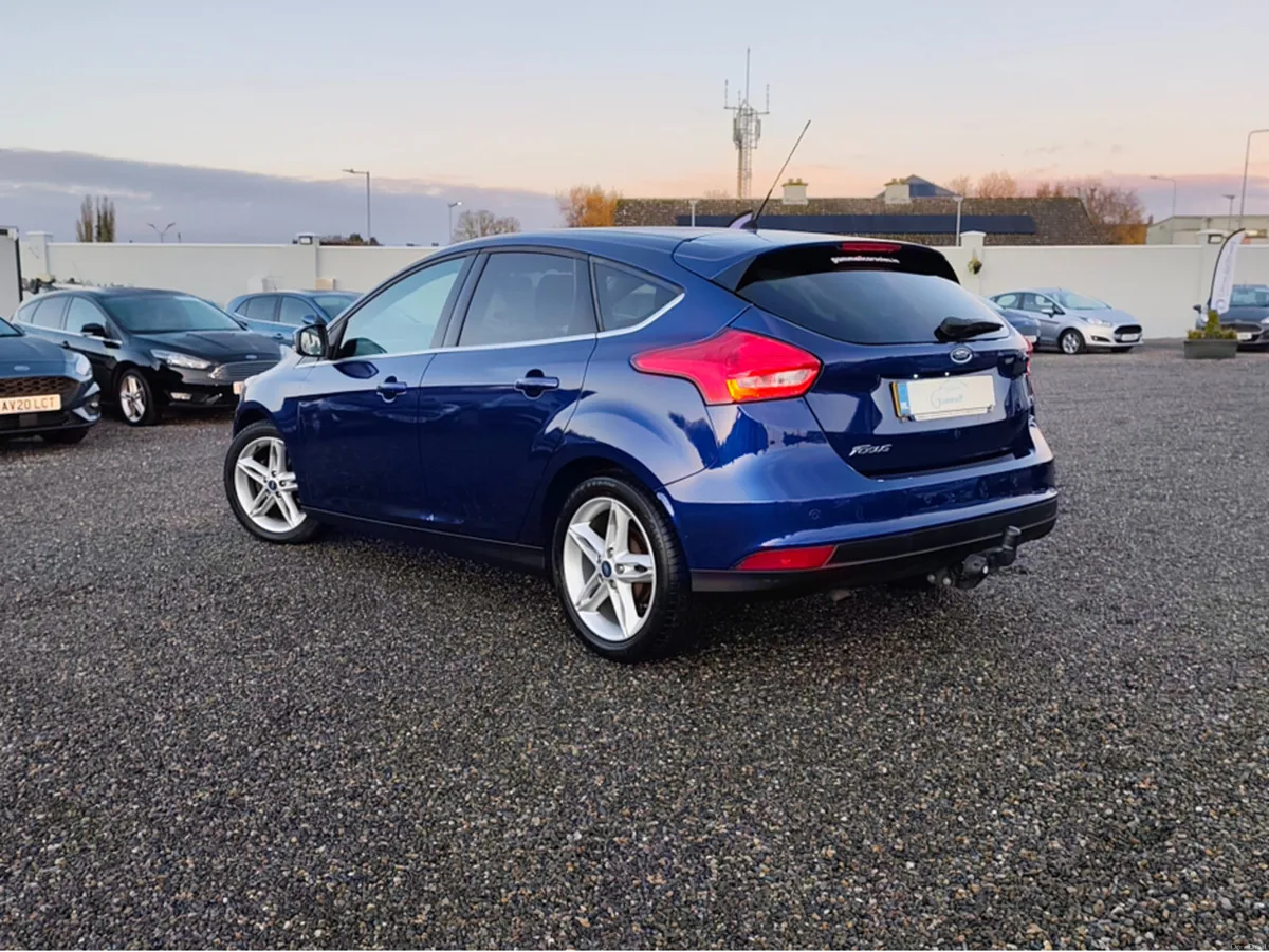 Ford Focus LOW MILES ZETEC TDCI - Image 4