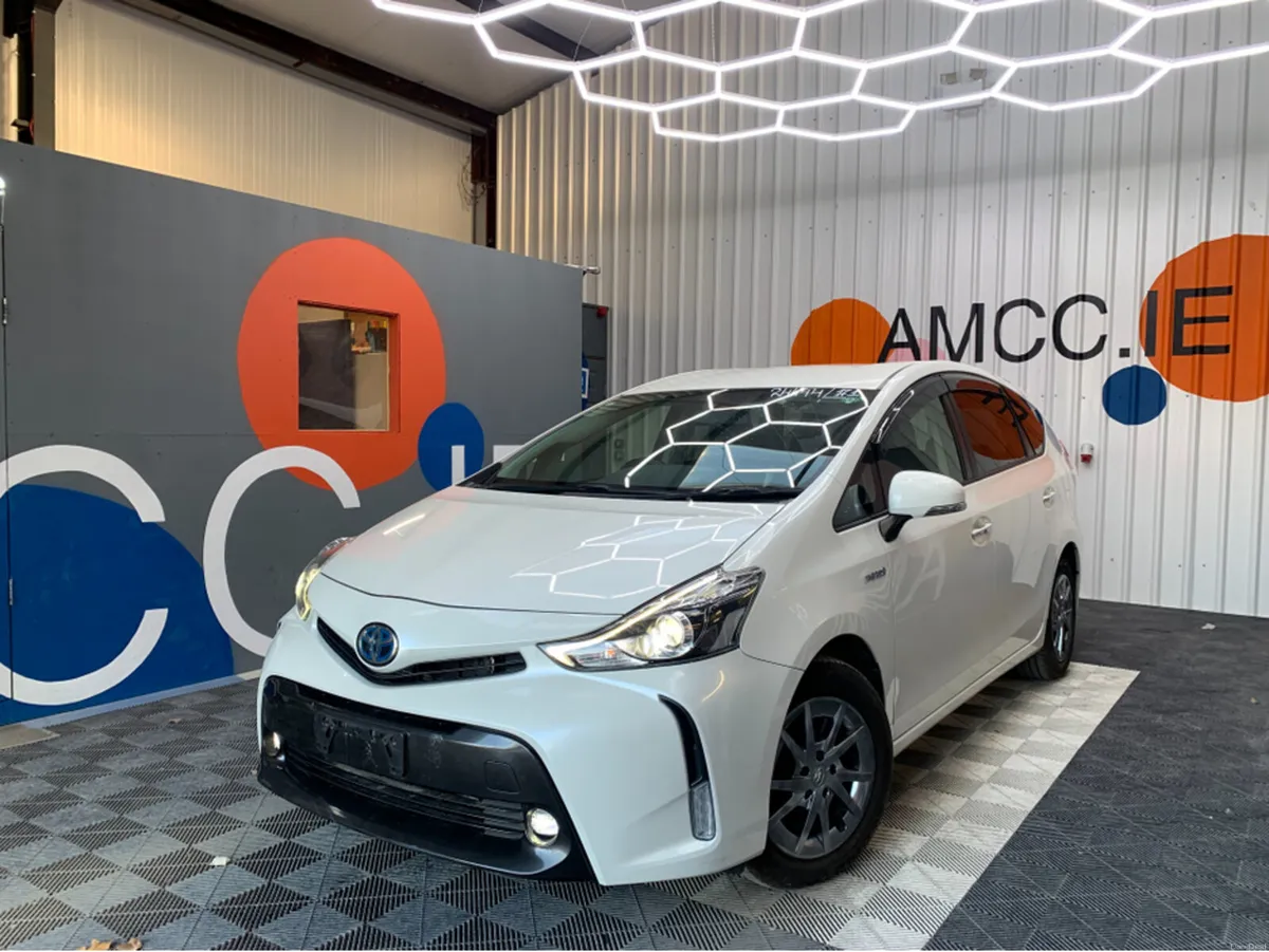 Toyota Prius 1.8 HYBRID 7 SEATER / 122k KMs / Reve - Image 3