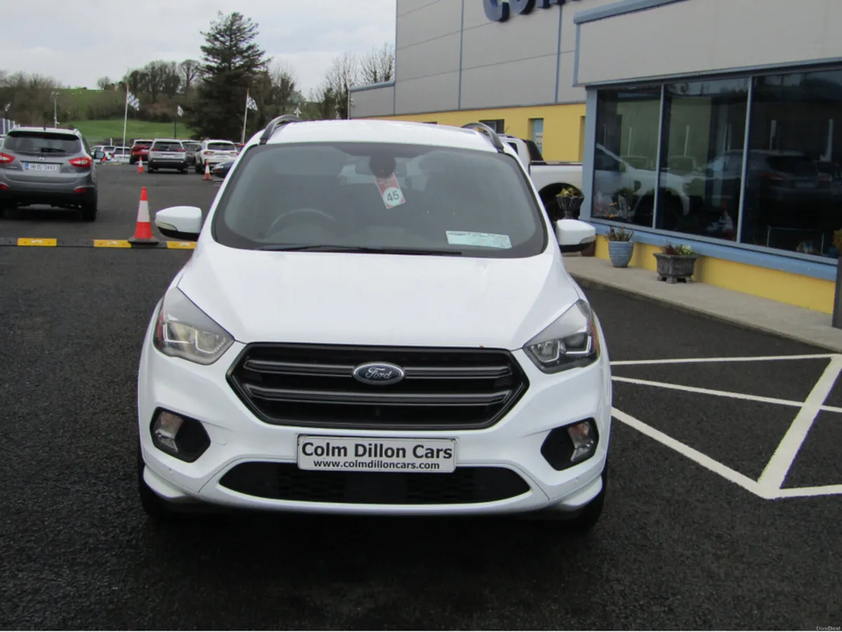 Ford Kuga 1.5 TDCI 120PS  FWD 4DR ST-LINE - Image 4