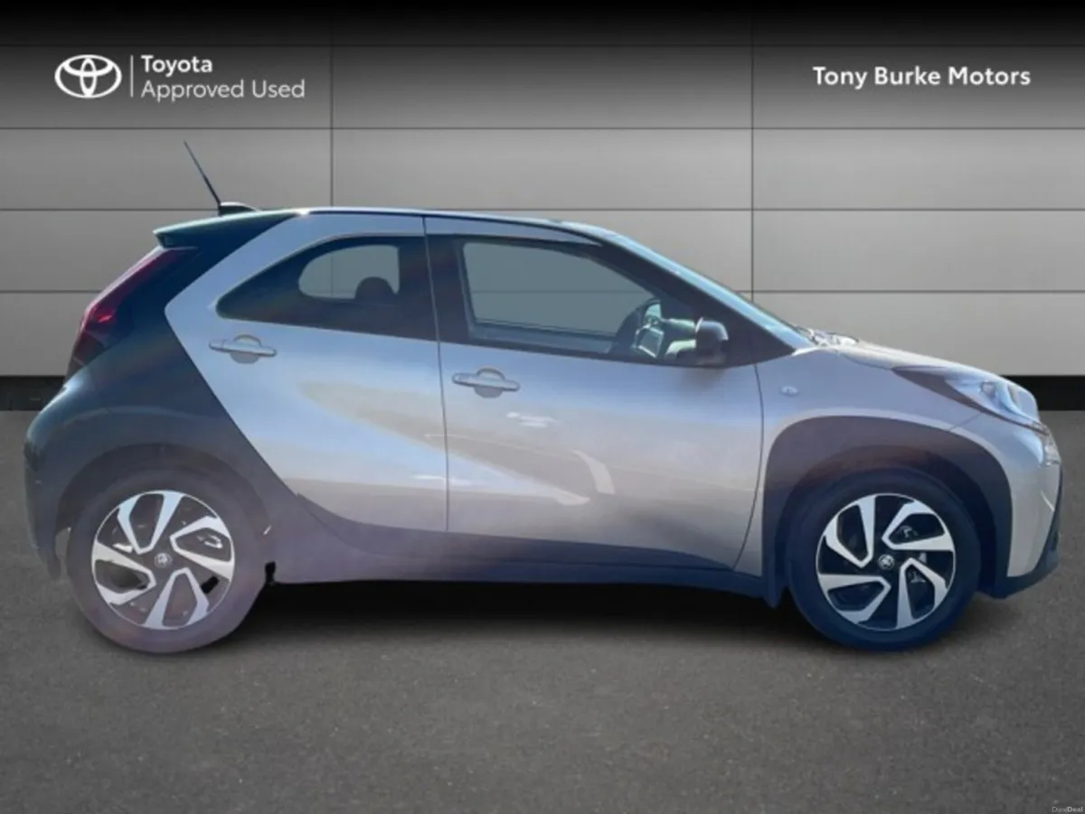 Toyota Aygo X - DESIGN - Save EUR 2,121 - 3 FREE S - Image 3