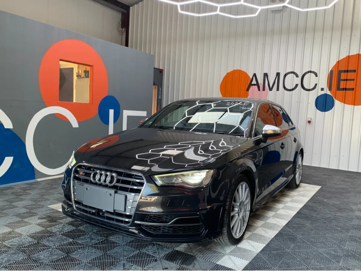 Audi S3 2.0 QUATTRO / 46k KMs / Adaptive Cruise, R - Image 3