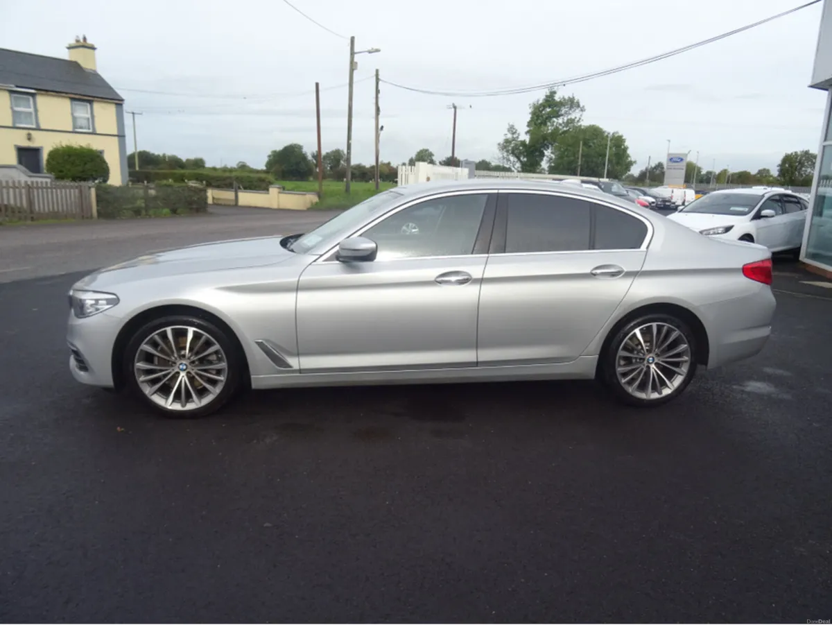 BMW 5-Series SE 520 D 4DR AUTO - Image 2