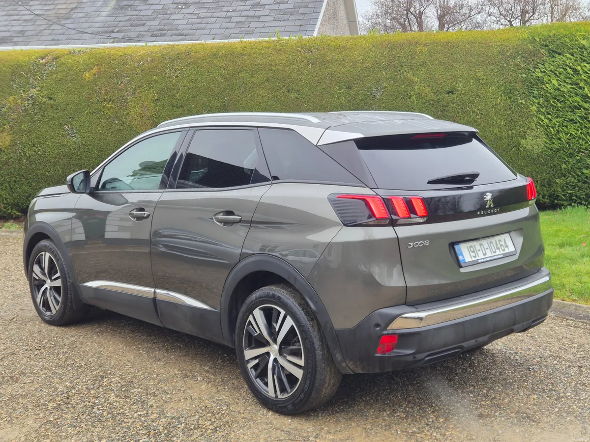 2019'PEUGEOT 3008 1.5 HDI AUTOMATIC - Image 2