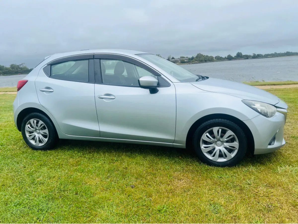 Mazda Demio 1.3 PETROL AUTO // FINANCE AVAILABLE / - Image 4