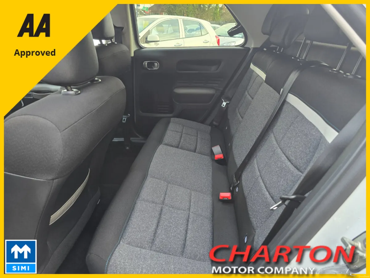 Citroen C4 Cactus FEEL PURETECH 110 EAT6 4 - Image 3