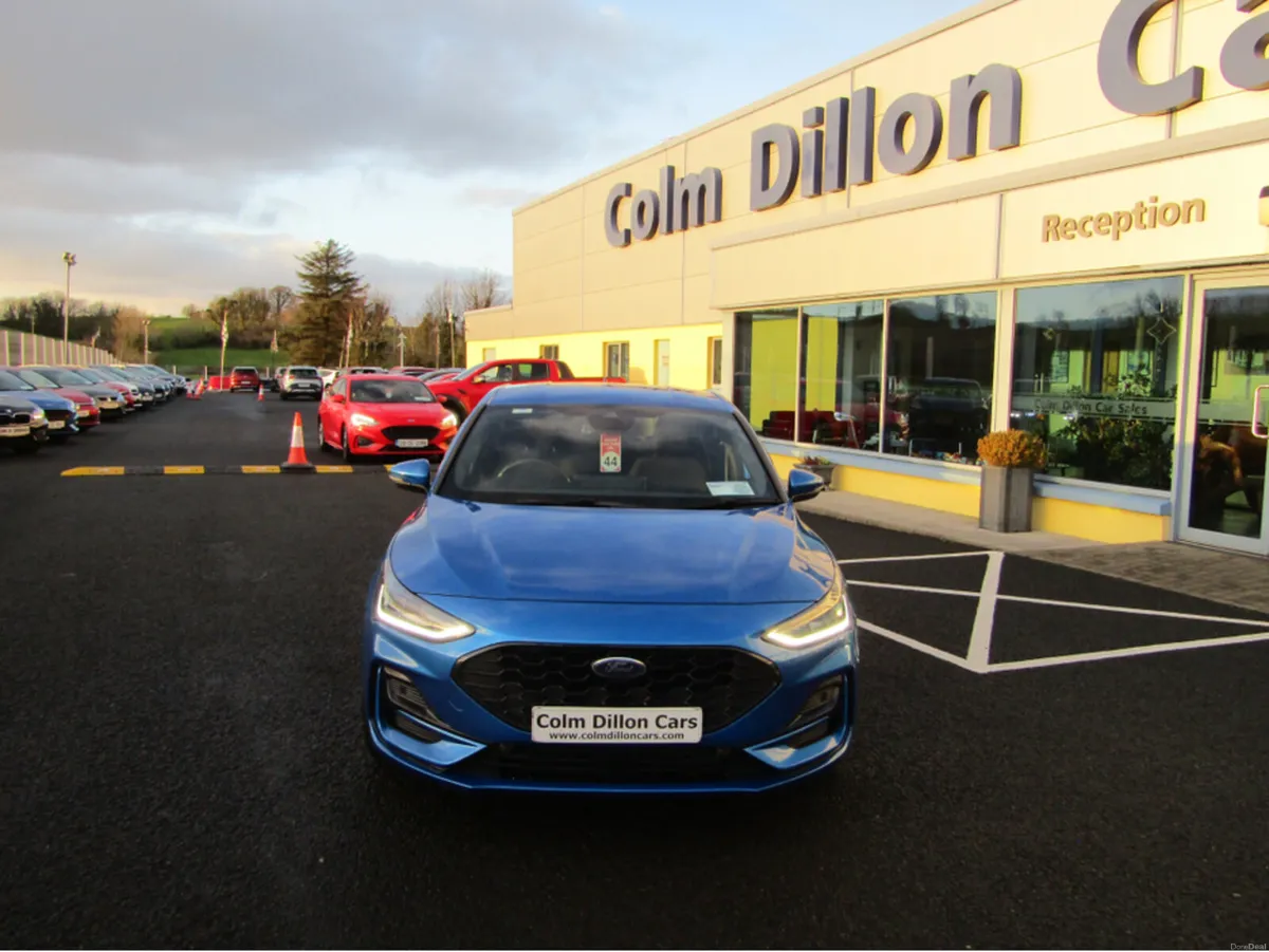 Ford Focus ST-LINE 1.0T 125 M6 FWD - Image 4