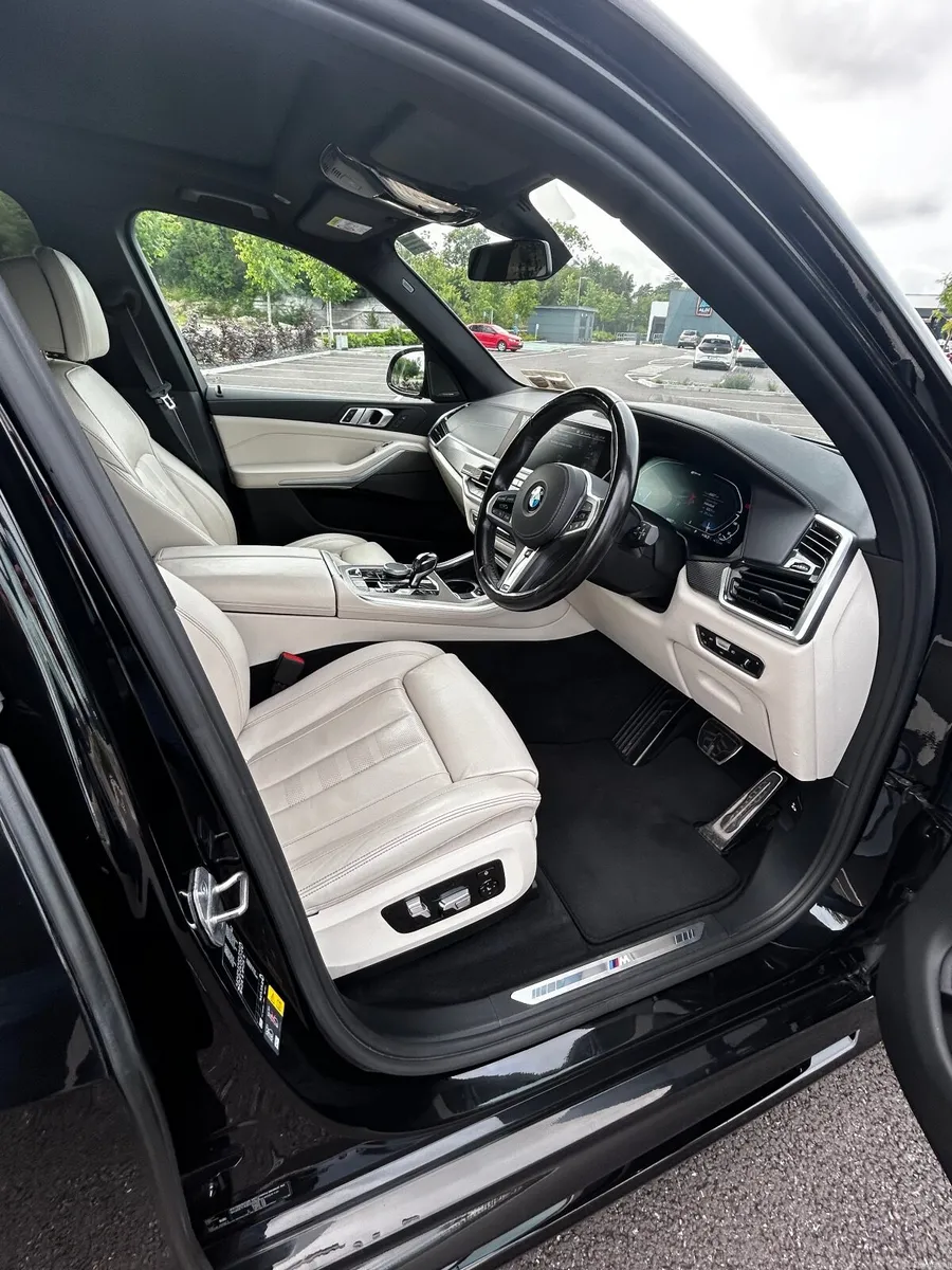 BMW X5 2021 - Image 4