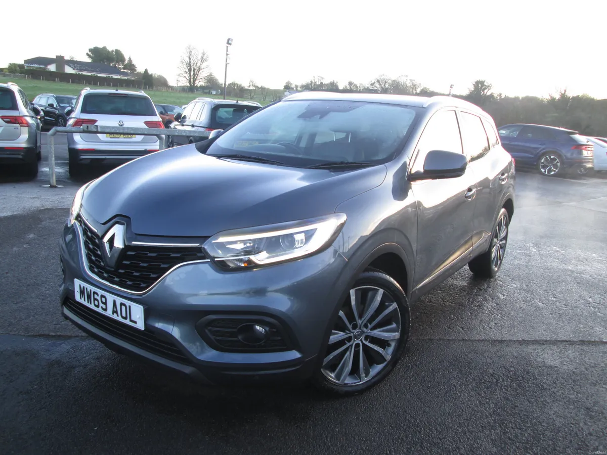 2019  RENAULT  KADJAR  1.5  DCI  ICONIC  5DR - Image 2