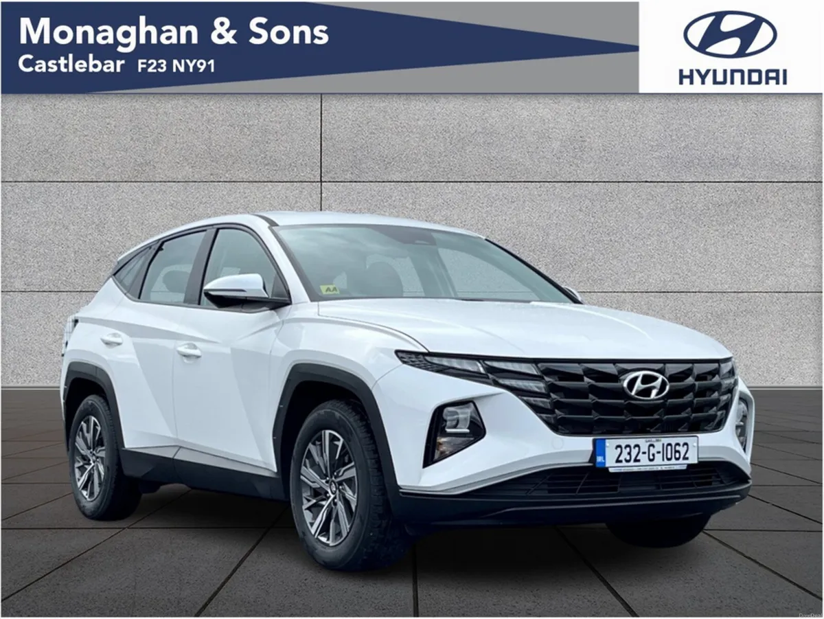 Hyundai Tucson COMFORT PLUS 1.6 DIESEL 5DR - Image 1