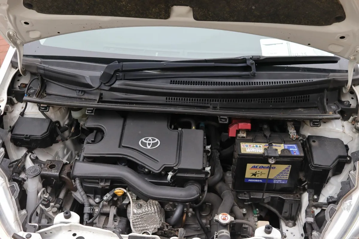 Toyota Vitz 2019 - Image 3
