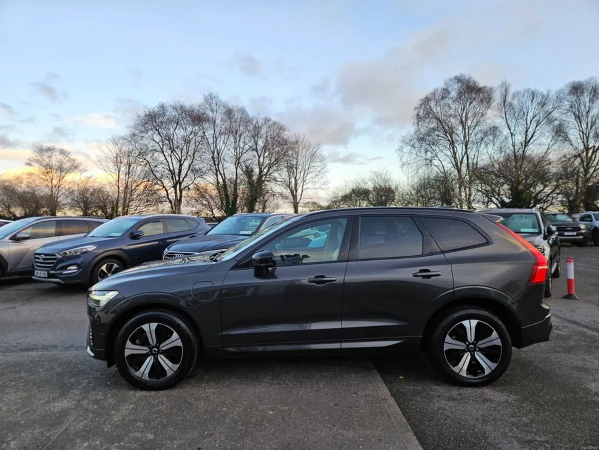 Volvo XC60 T6 Phev Plus Dark AWD 5DR Auto - Image 3