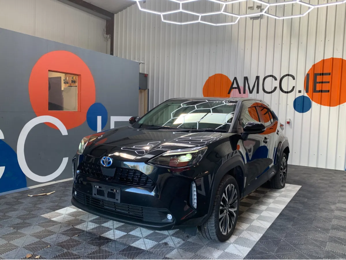 Toyota Yaris Cross 1.5 HYBRID / 92k KMs / Heated S - Image 3