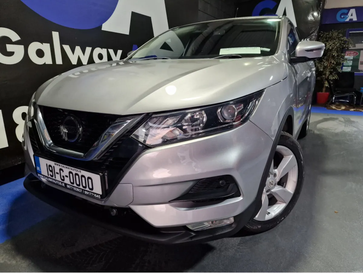 Nissan Qashqai REAR CAMERA-LOW MILEAGE-FULLY SERVI - Image 1