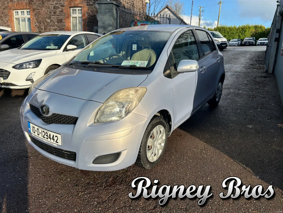 Toyota Yaris 5DR AUTO - Image 3