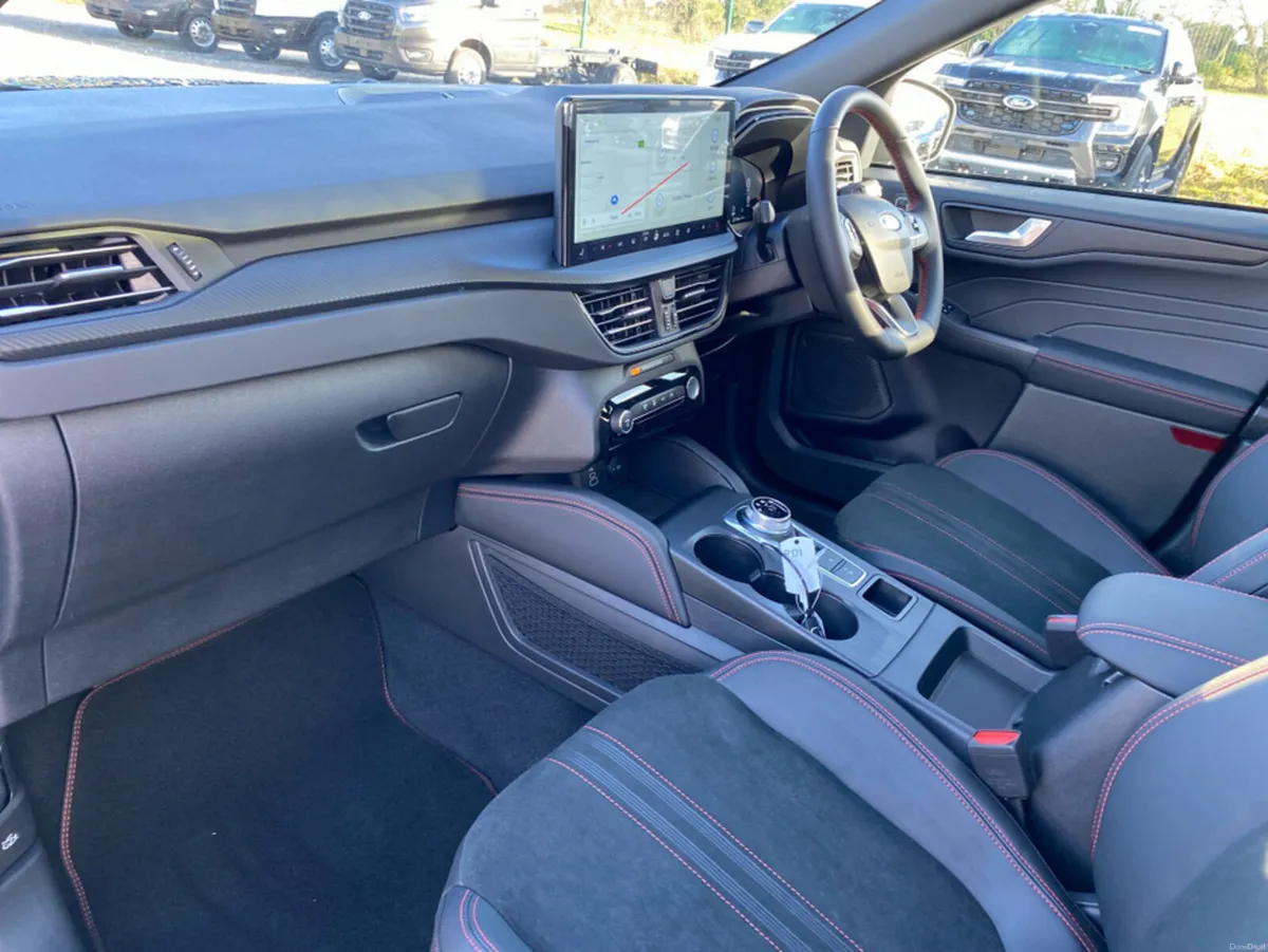Ford Kuga ST-Line X Edition - Image 6
