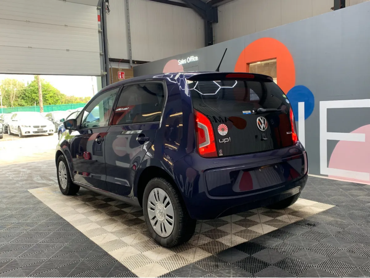 Volkswagen up! AUTOMATIC VW UP! / 95k KMs / 1.0 Pe - Image 4