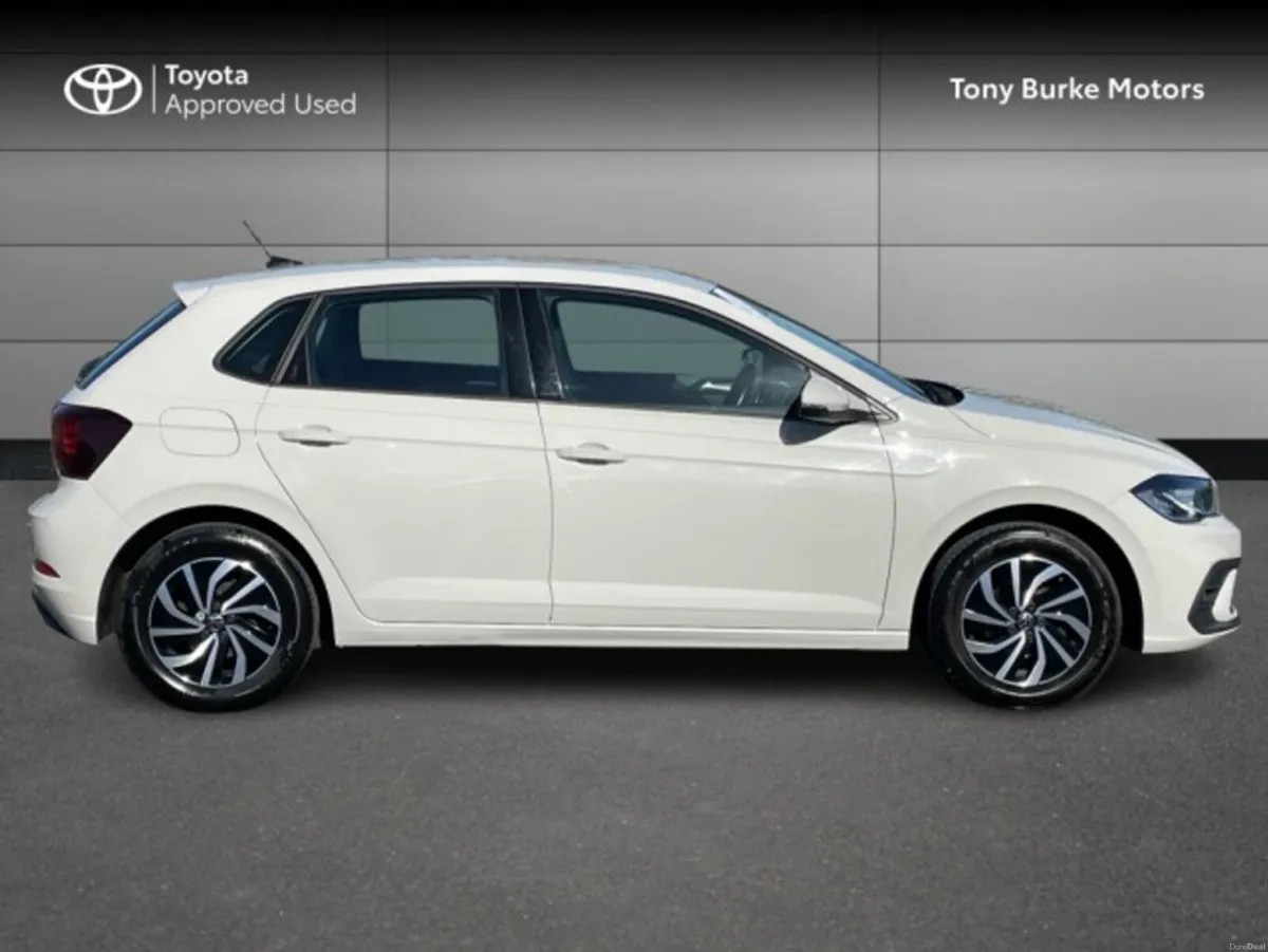Volkswagen Polo Life Edition - 1.0i - Petrol - Man - Image 3