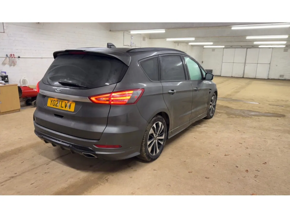 Ford S-Max ST-LINE  190 BHP AUTO - Image 2