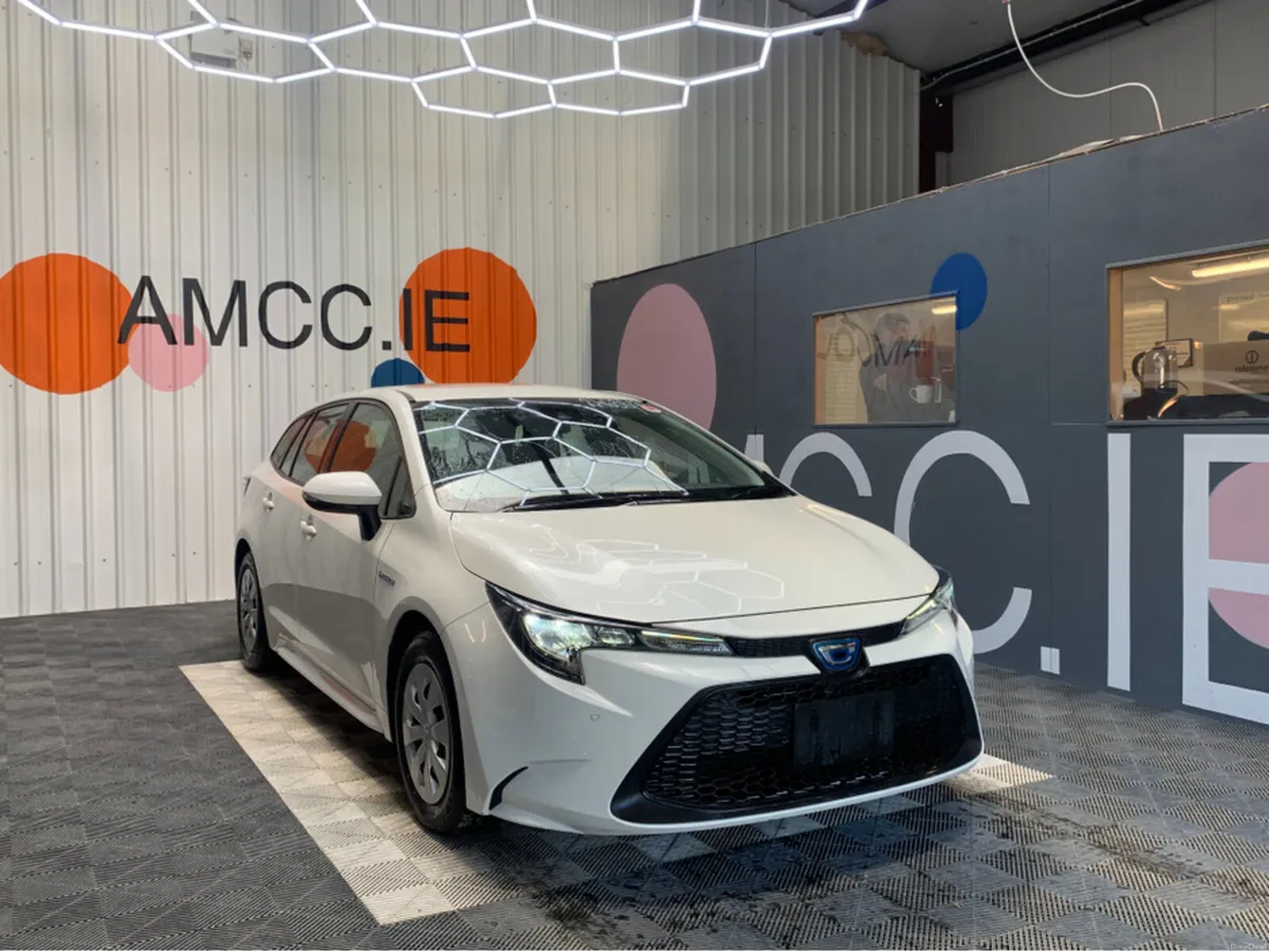 Toyota Corolla ONLY €17950! 2020 TOYOTA COROLLA 1. - Image 1