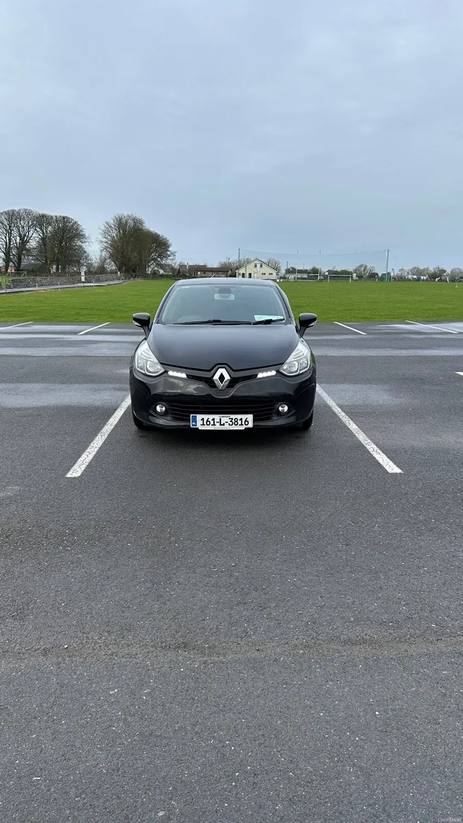 2016 1.2 petrol Clio only 174k kms - Image 3