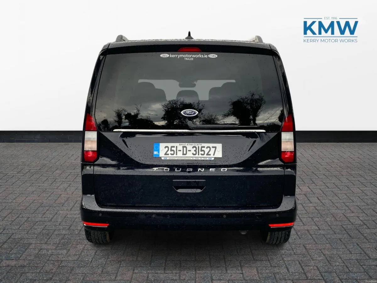 Ford Tourneo Connect Titanium LWB 2.0 122BHP Autom - Image 4