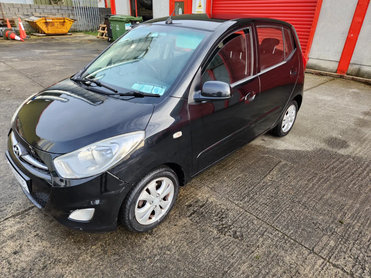 Hyundai i10 2013 manual - Image 2