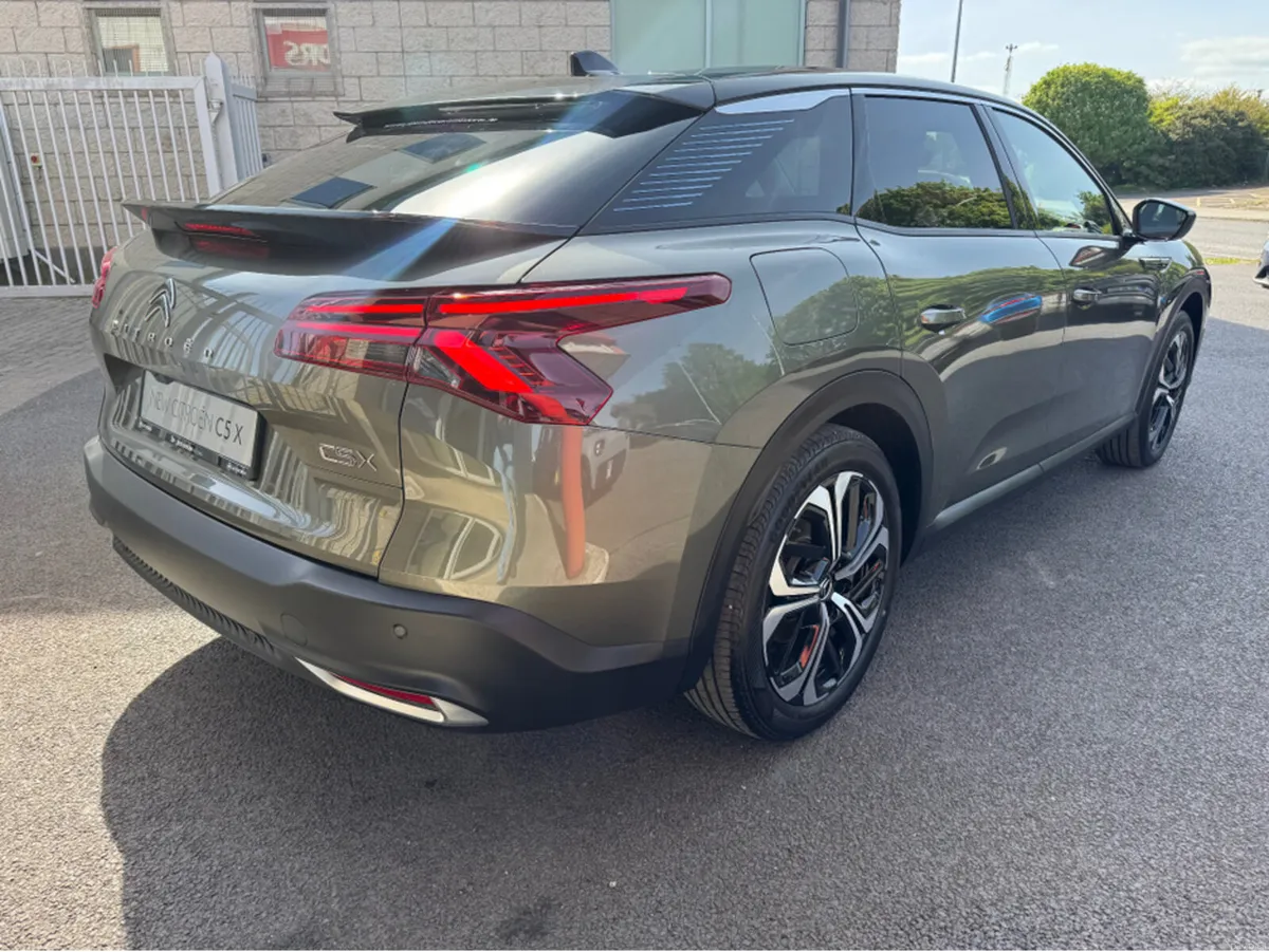 Citroen C5 X MAX PHEV Plug in Hybrid - Image 2