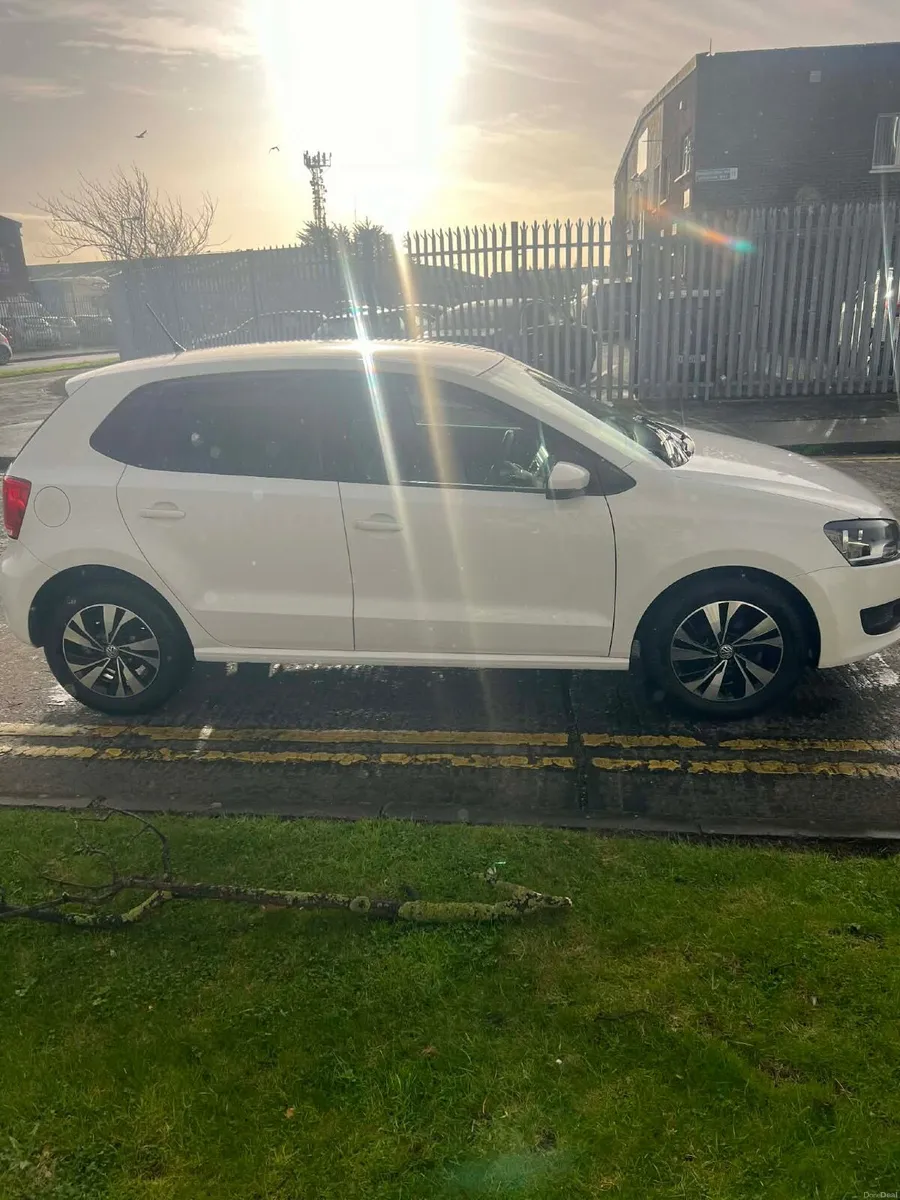 Volkswagen Polo 2012 - Image 1