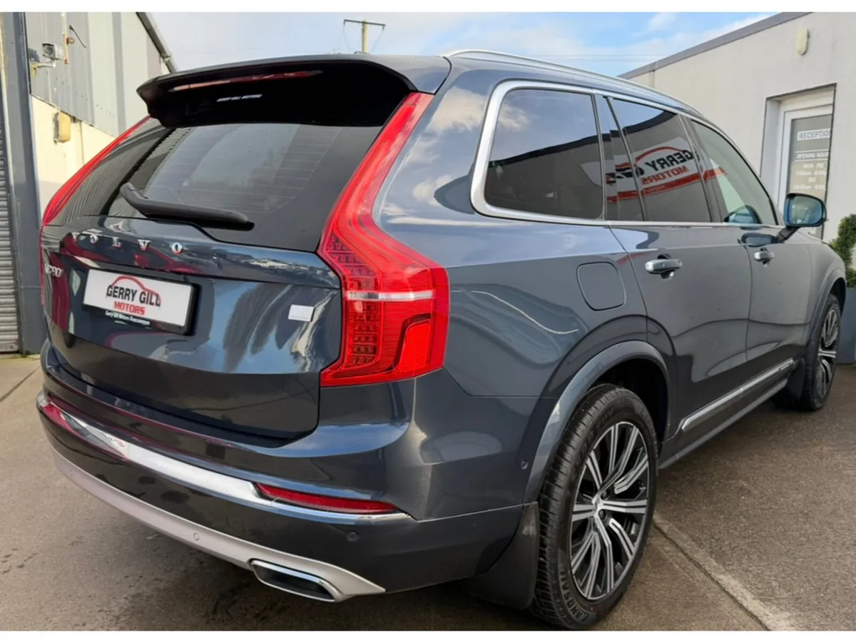 Volvo XC90 T8 PHEV INSCRIPTION 5DR AUTO - Image 3