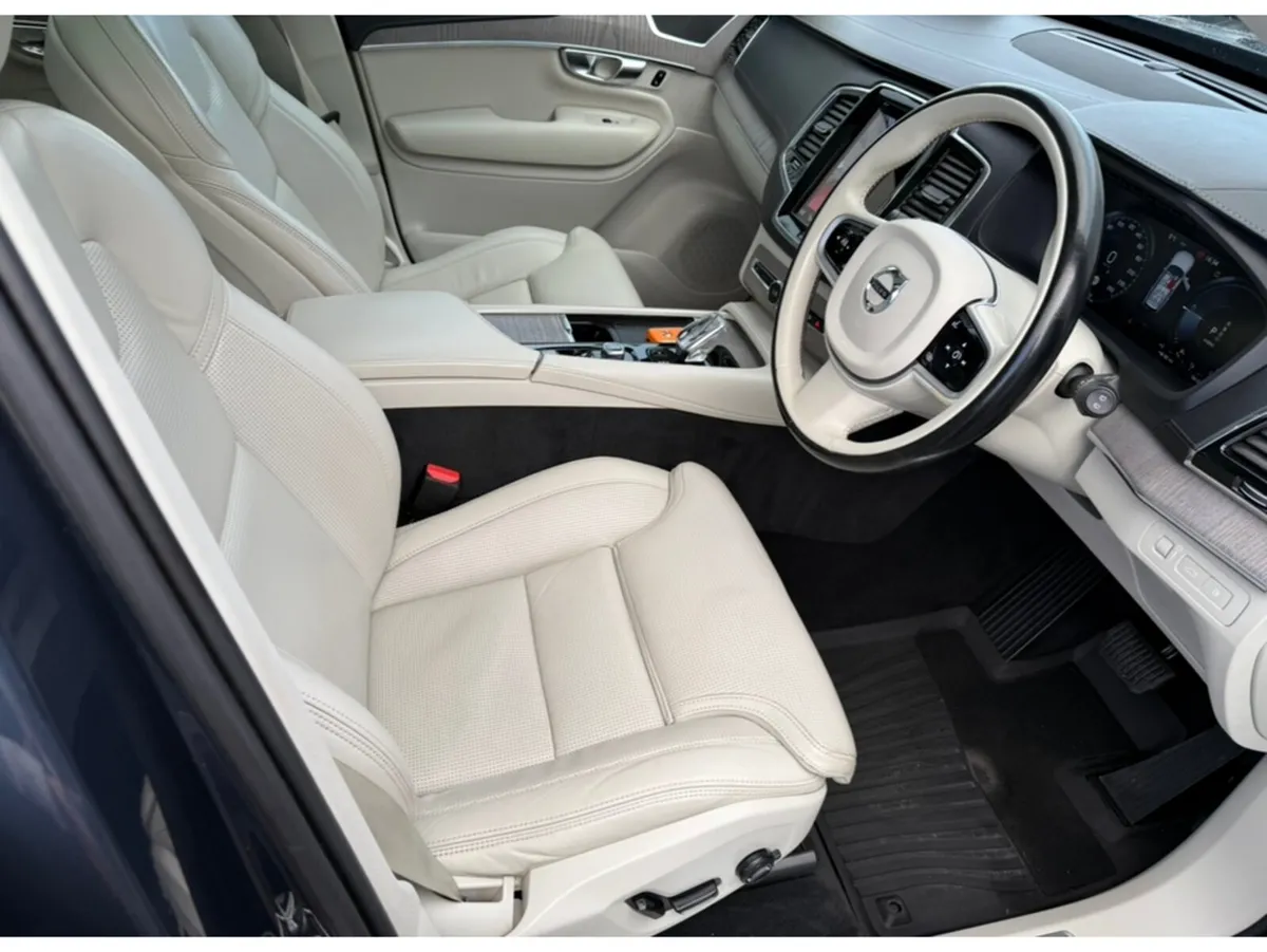 Volvo XC90 T8 PHEV INSCRIPTION 5DR AUTO - Image 4