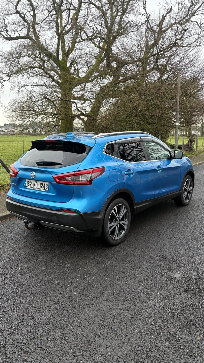 Nissan Qashqai 1.5 DCI N-Connecta 110PS 5DR - Image 4