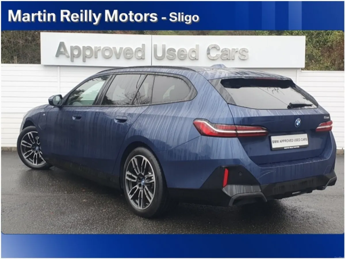 BMW 5-Series 530e M Sport Touring - Image 3
