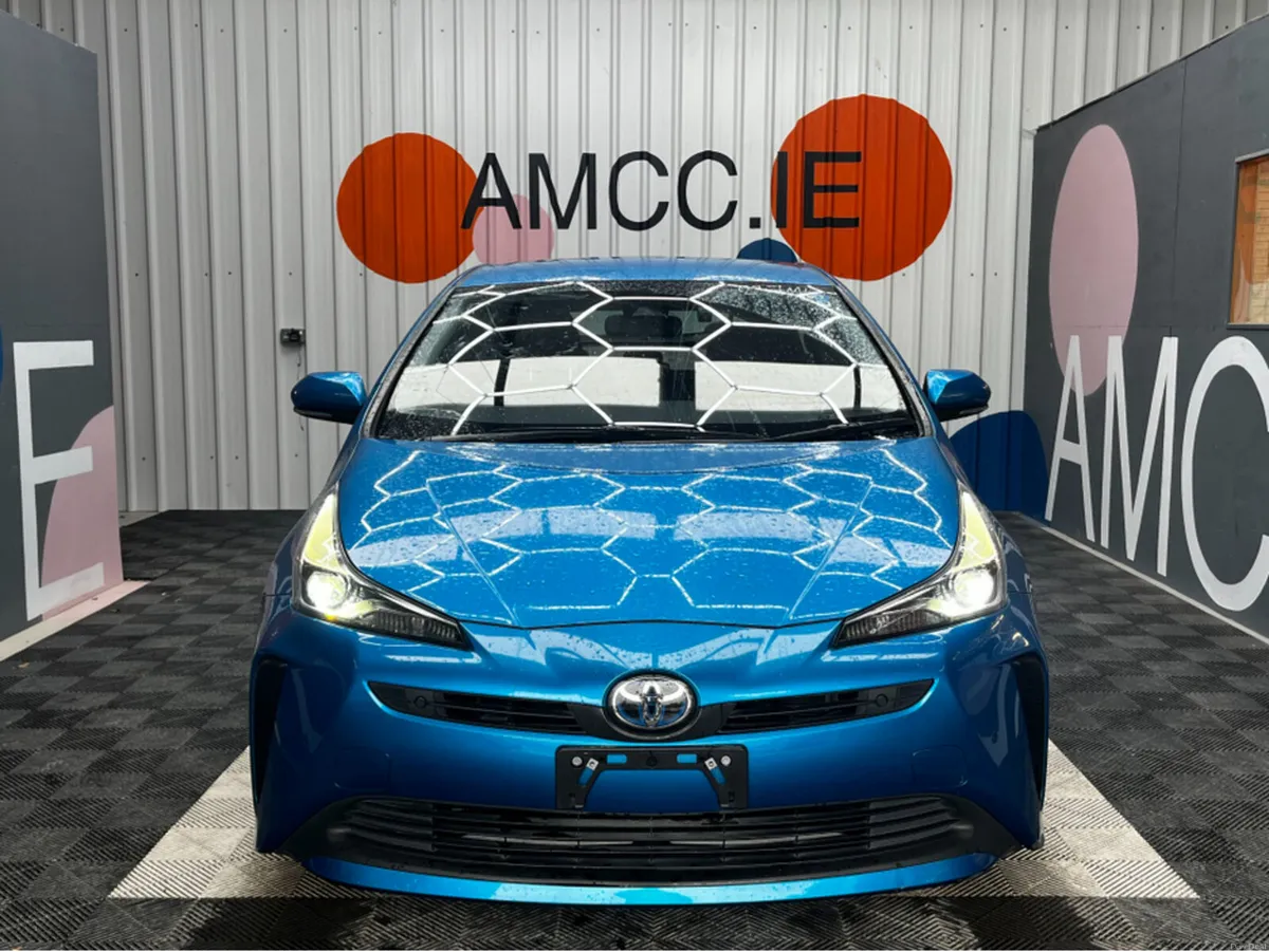 Toyota Prius 2019 PRIUS 1.8 HYBRID / 78k KMs / Cru - Image 2