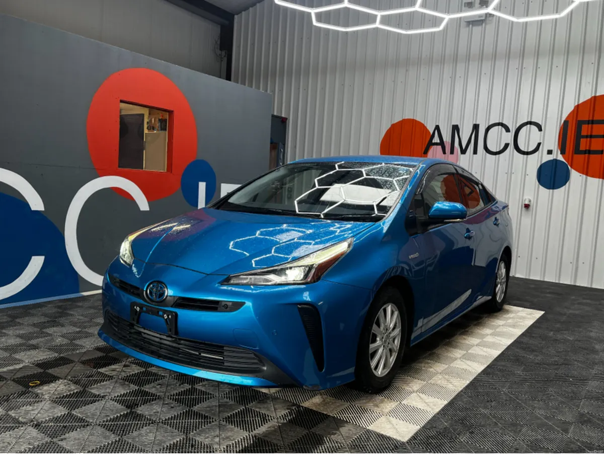Toyota Prius 2019 PRIUS 1.8 HYBRID / 78k KMs / Cru - Image 3