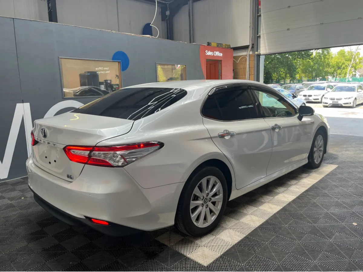 Toyota Camry €20950 2019 TOYOTA CAMRY 2.5 HYRBID / - Image 6
