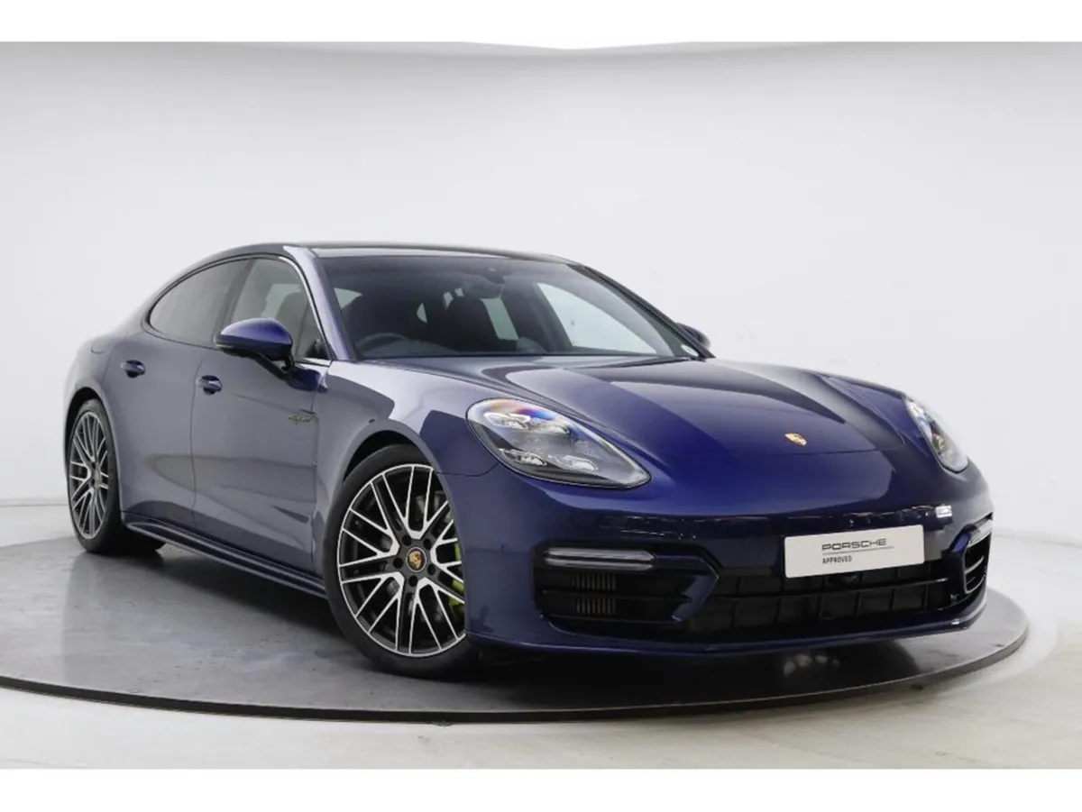 Porsche Panamera PLATINUM EDITION PDK - Image 3