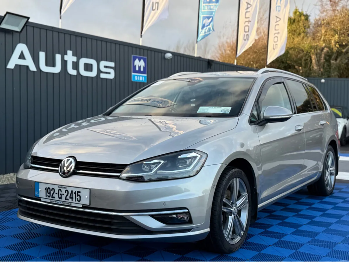 Volkswagen Golf HIGHLINE PRO - 2.0L DIESEL - AUTO - Image 2