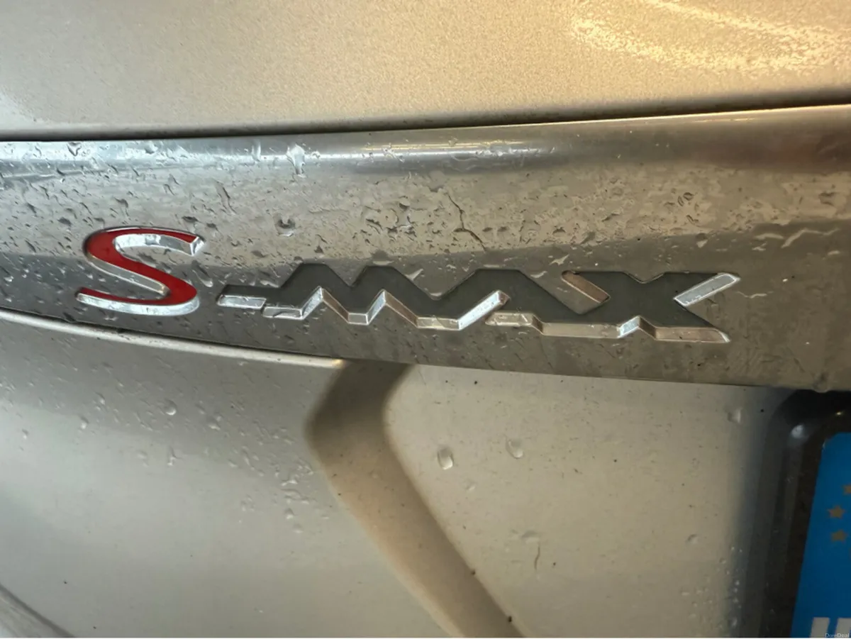 Ford S-Max 2.0 TDCI TITANIUM 150PS 7 seater - Image 4