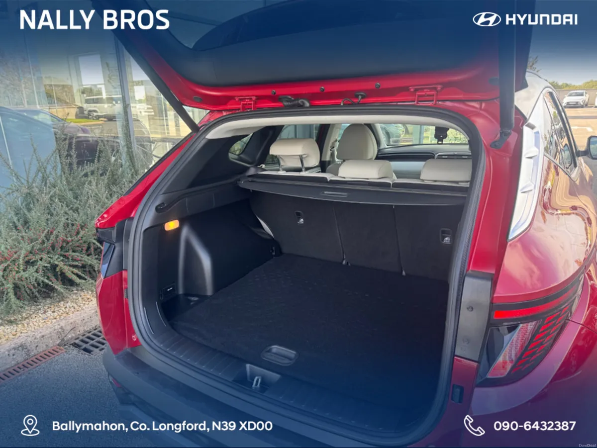 Hyundai Tucson IX35 PHEV EXECUTIVE PLUS TWO TONE 4 - Image 6
