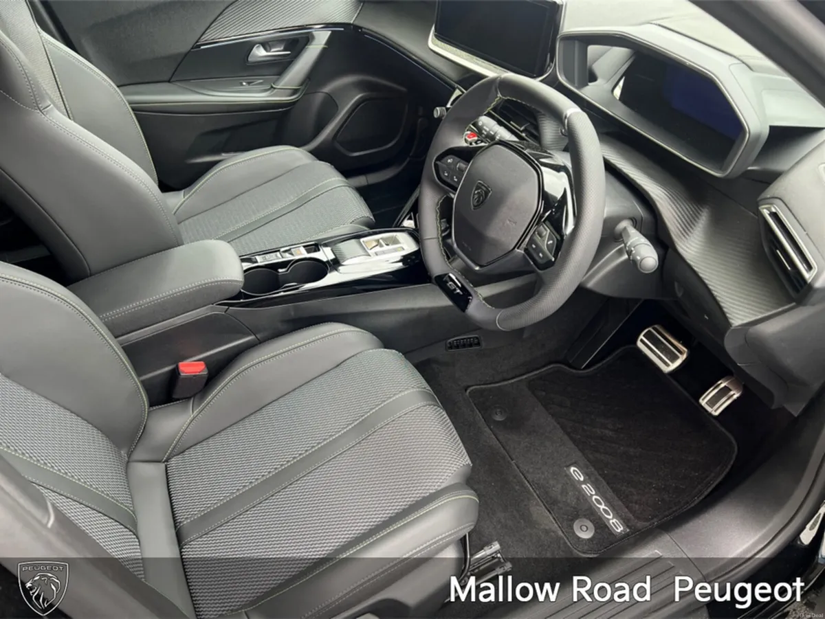 Peugeot 2008 EGT 156HP 54KW 4DR AUTO - Image 2