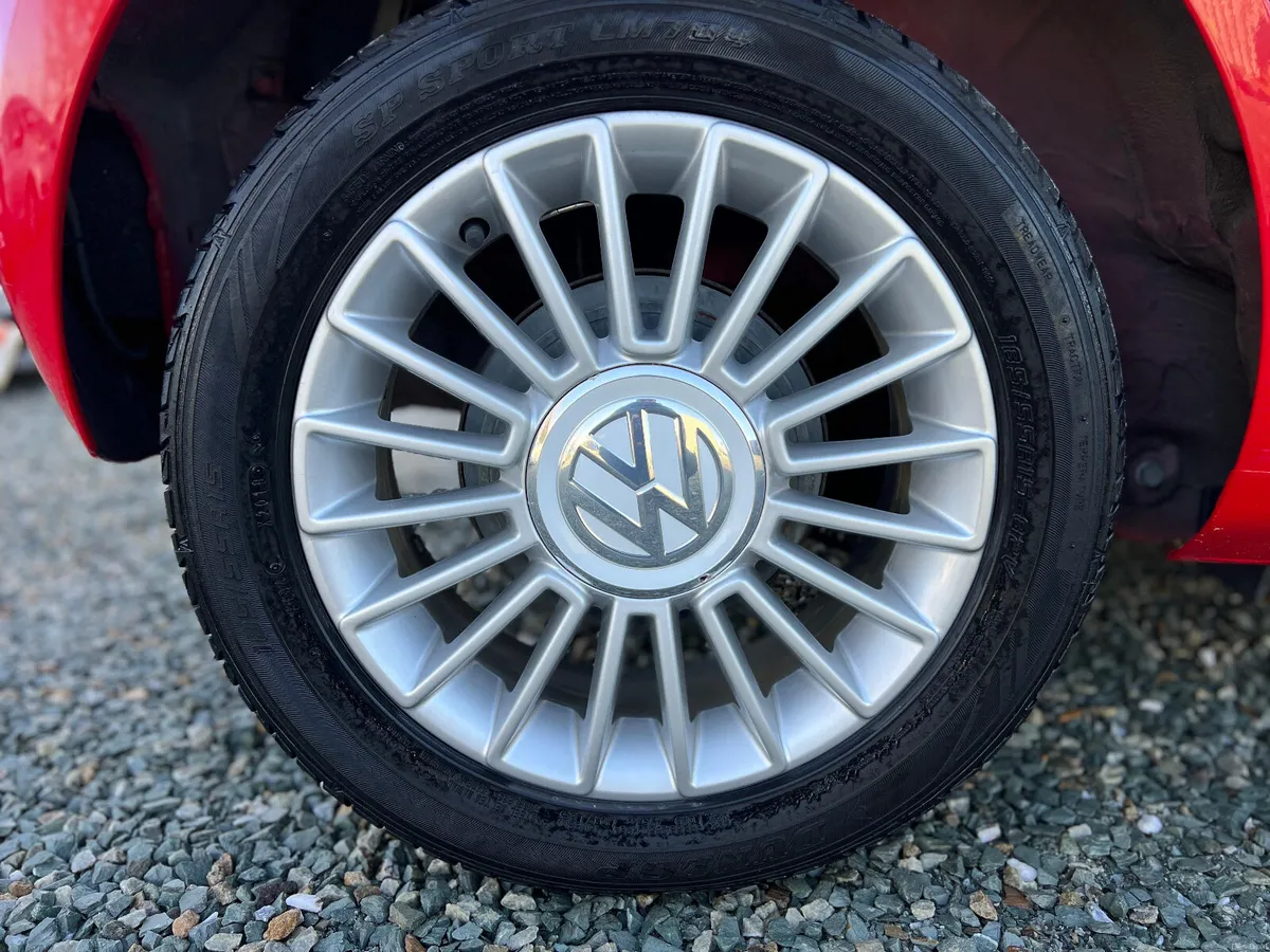 2013 Volkswagen up (high spec) Automatic - Image 3