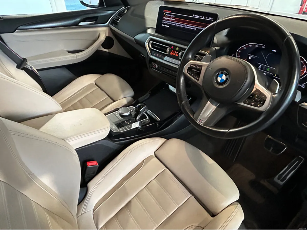 BMW X3 M SPORT PRO *OYSTER INTERIOR* - Image 2