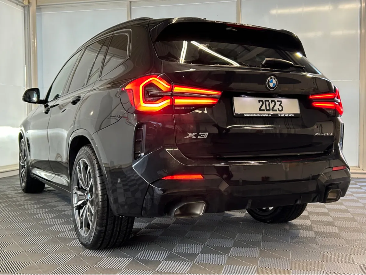 BMW X3 M SPORT PRO *OYSTER INTERIOR* - Image 4