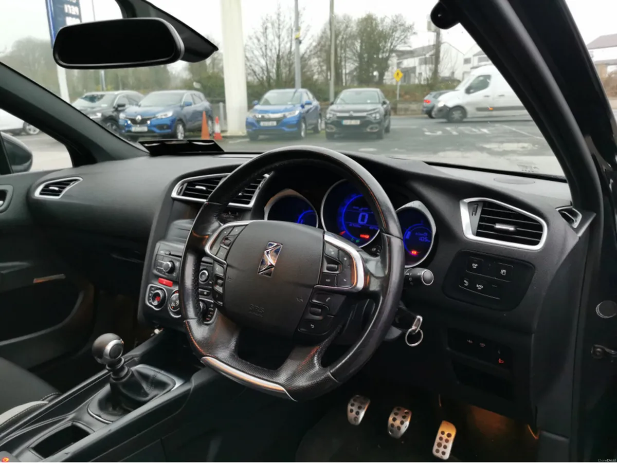 Citroen C4 DS4 EH DI 115 DSTYLE 4DR E HDI - Image 4