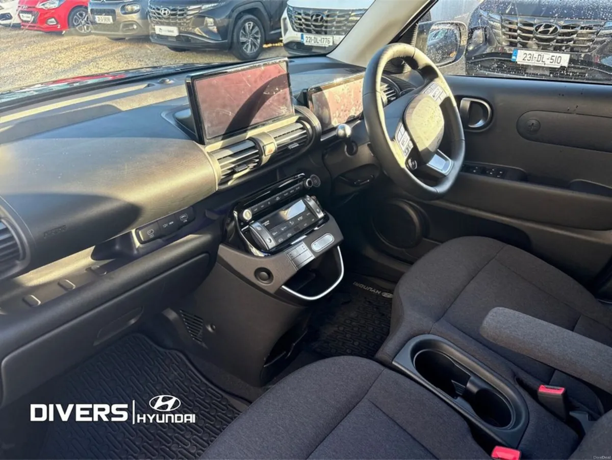 Hyundai INSTER Elegance 49KWH - Image 4