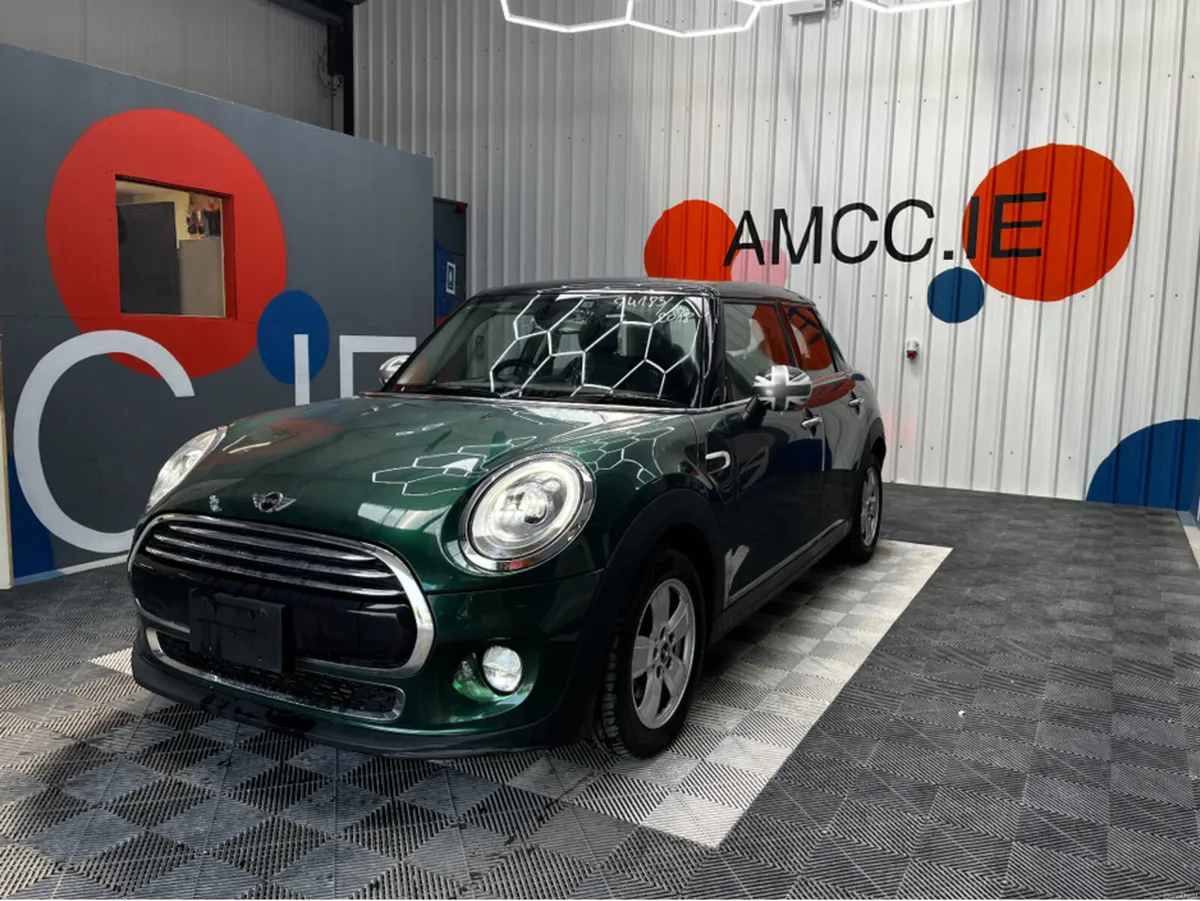 Mini Cooper 1.5 PETROL AUTO / 71k KMs - Image 3